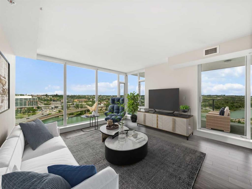 519 Riverfront - Thumbnail 1