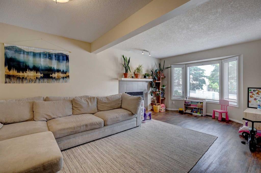 211 Christie Park - Thumbnail 8