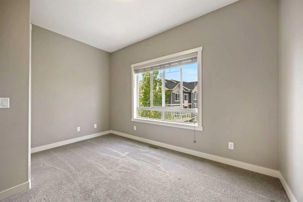 1561 Symons Valley - Thumbnail 5