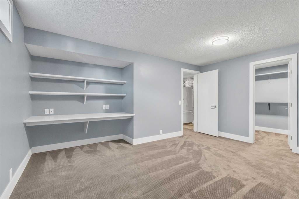 129 Edgebrook - Thumbnail 4