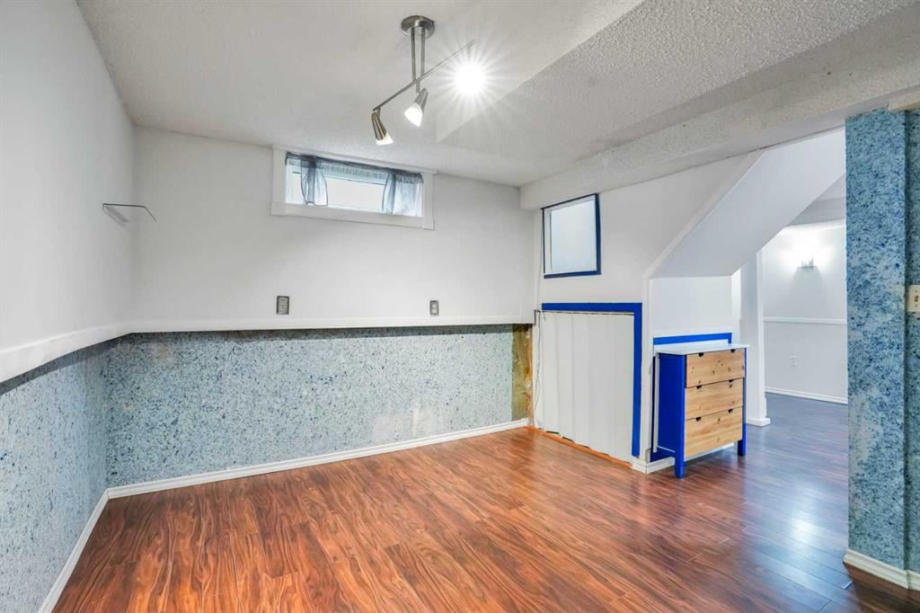 171 erin ridge - Thumbnail 7