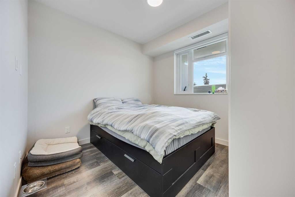 1107 Gladstone - Thumbnail 6