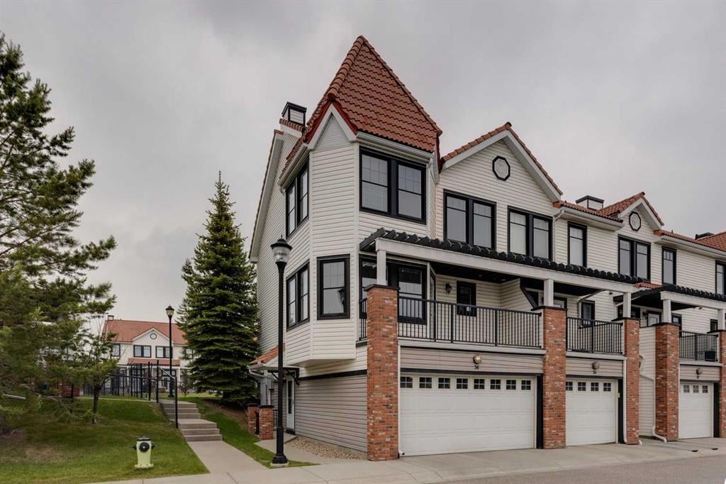 36 Royal Oak - Thumbnail 1