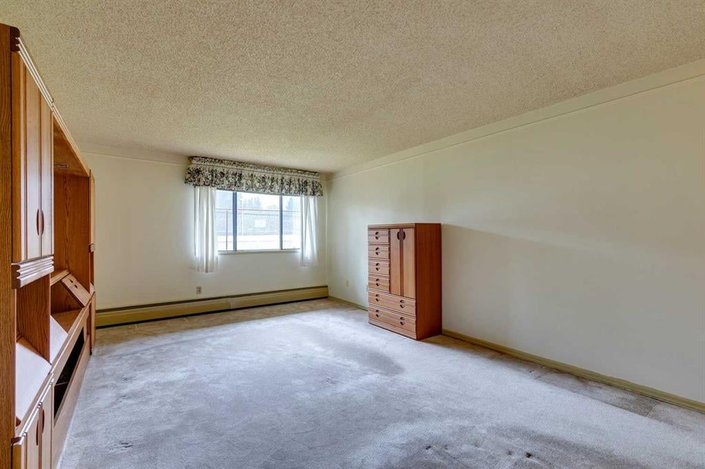 9500 Oakfield - Thumbnail 7