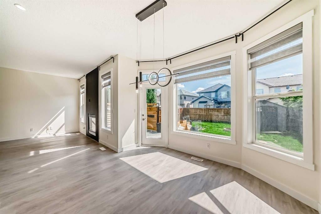 301 Brightonstone - Thumbnail 8