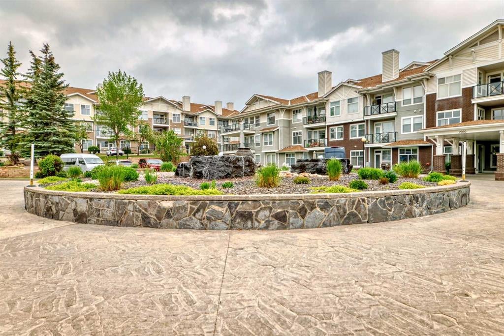1010 Arbour Lake - Thumbnail 8