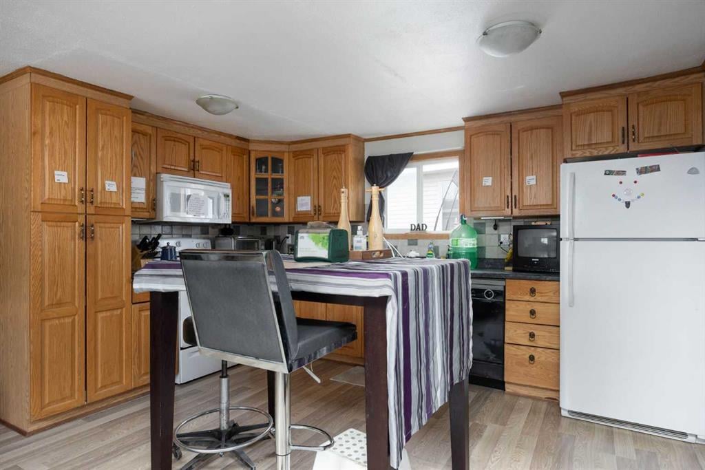 216 Grenfell - Thumbnail 7