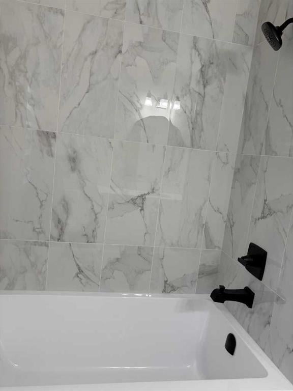 112 Christie Park - Thumbnail 6