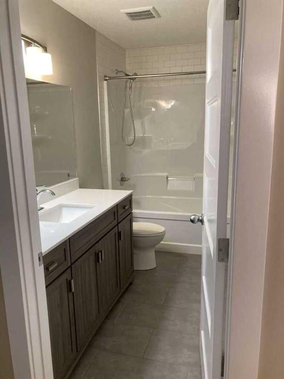 102 Aspenhill - Thumbnail 3