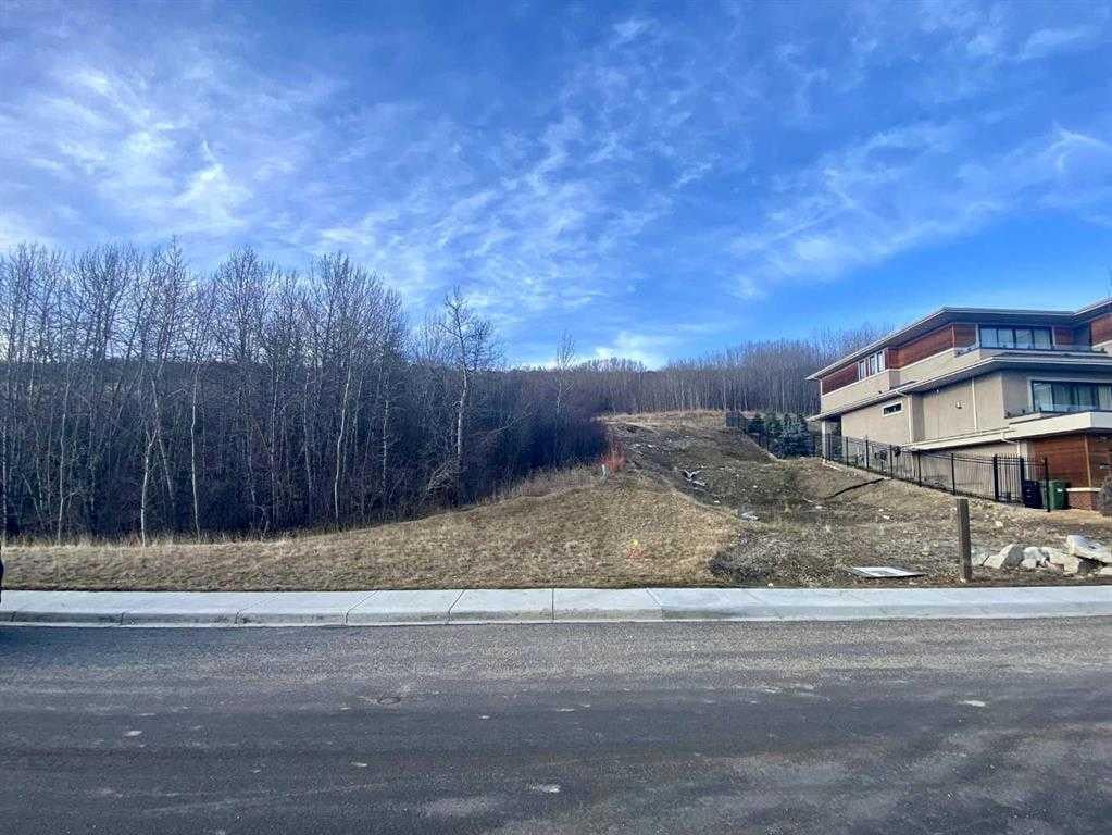 459 Patterson - Thumbnail 1
