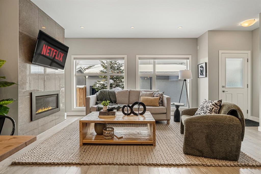 1716 kensington - Thumbnail 1