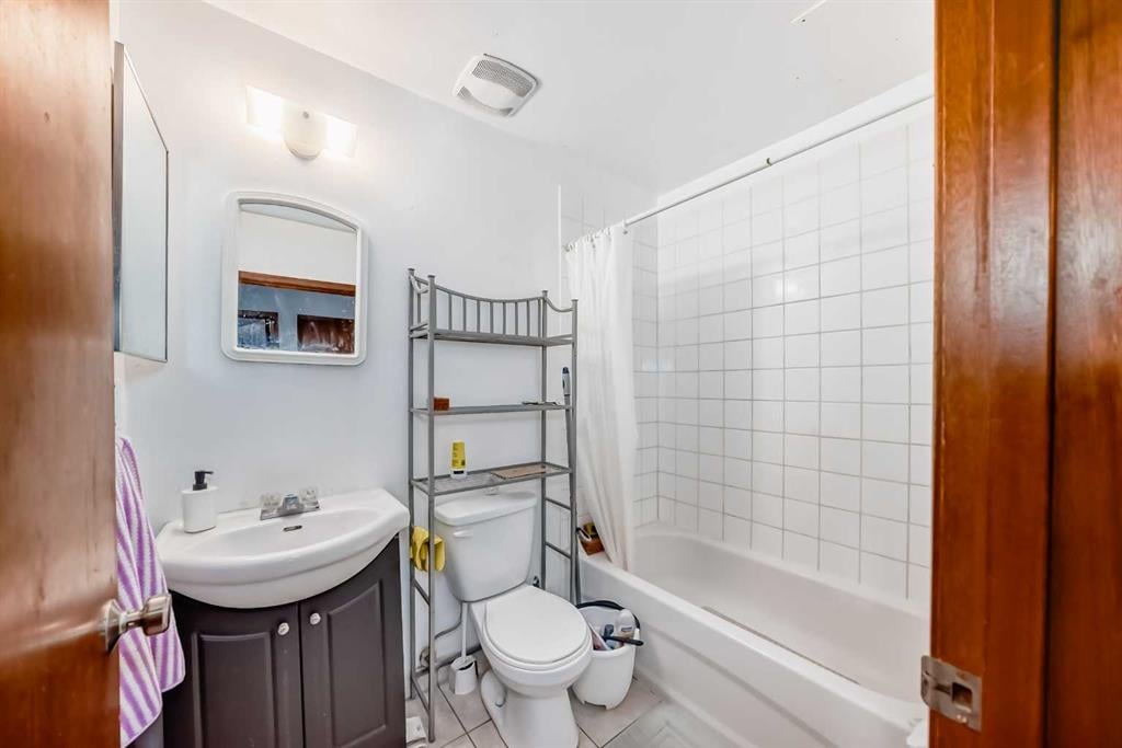 2748 Brentwood - Thumbnail 8