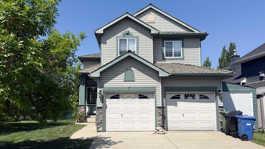 375 Douglas Glen - Thumbnail 1