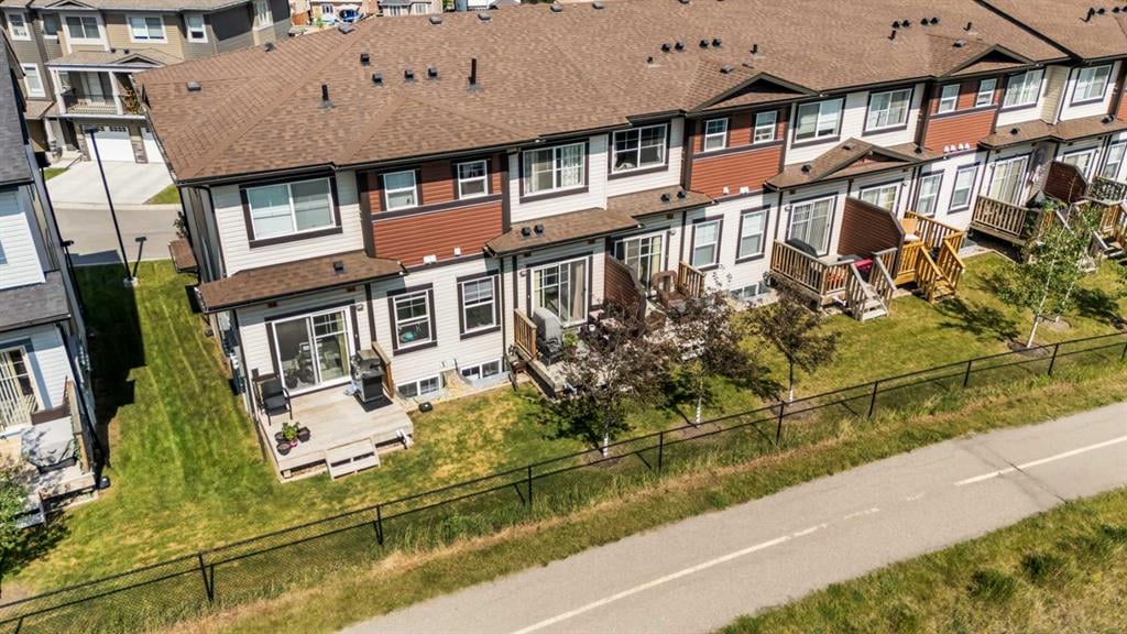 213 Sage Hill - Thumbnail 8