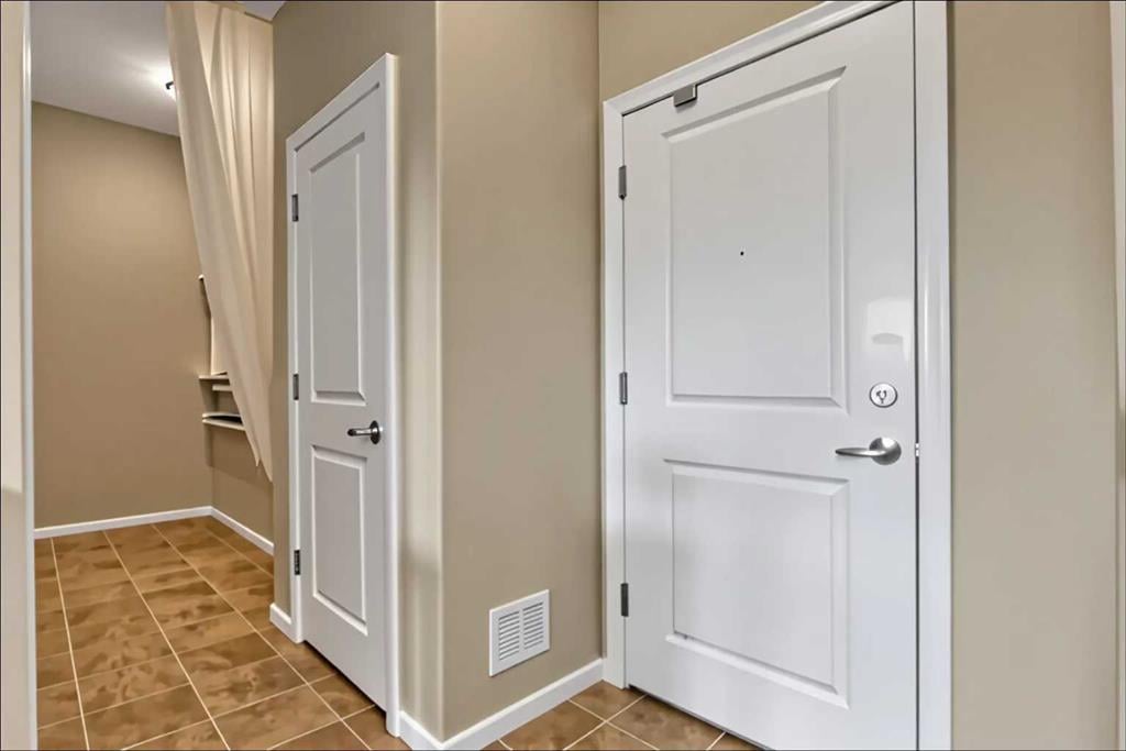 402 Kincora Glen - Thumbnail 3