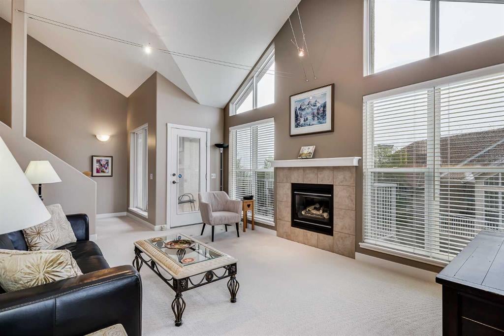1101 Patterson - Thumbnail 1