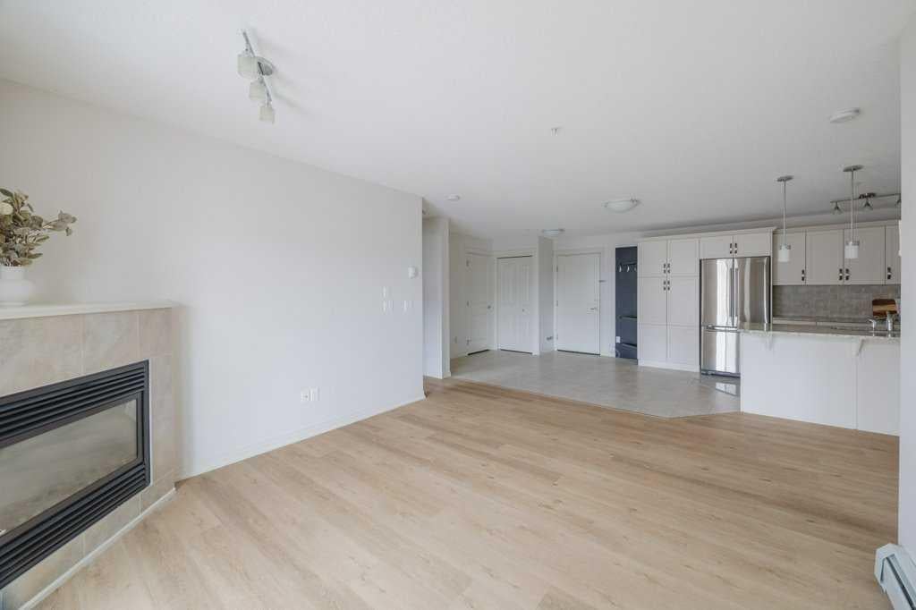 115 Prestwick - Thumbnail 6