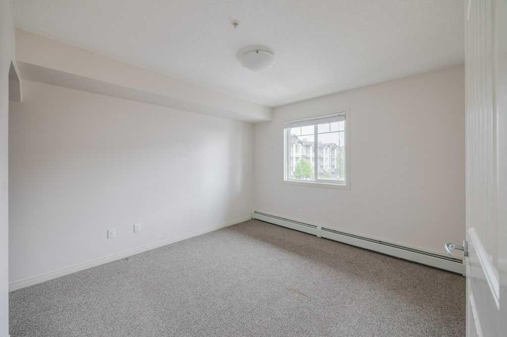115 Prestwick - Thumbnail 4