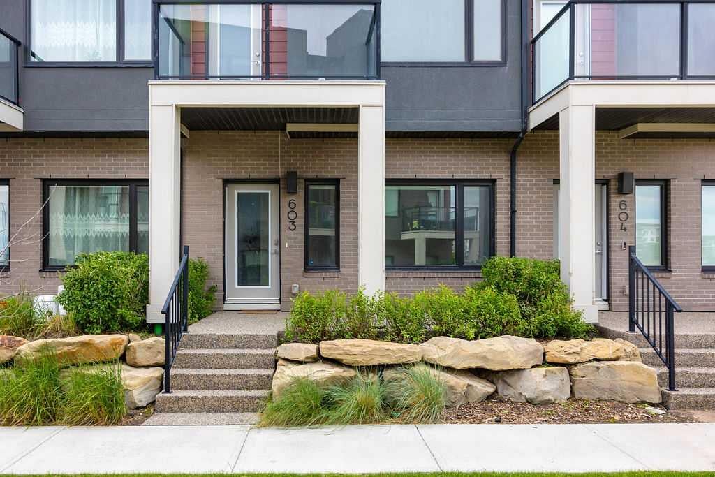 218 Sherwood - Thumbnail 8