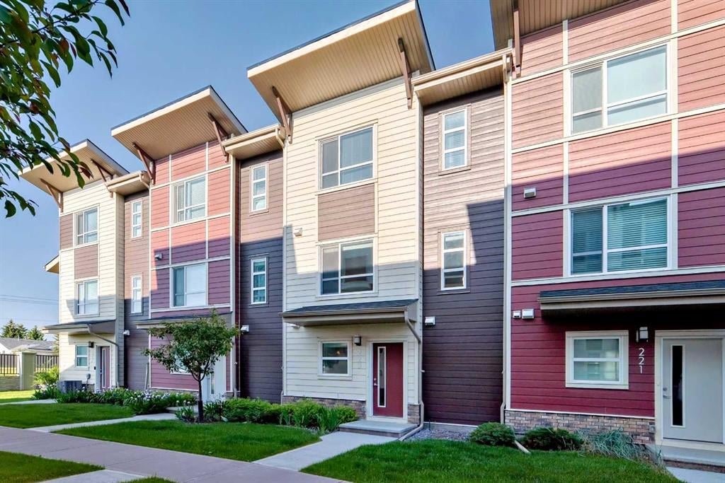 223 Harvest Hills - Thumbnail 7