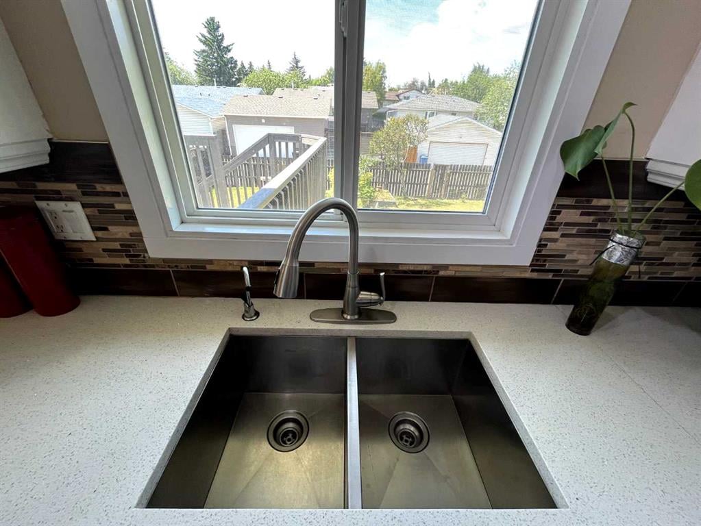 252 Rundleview - Thumbnail 6