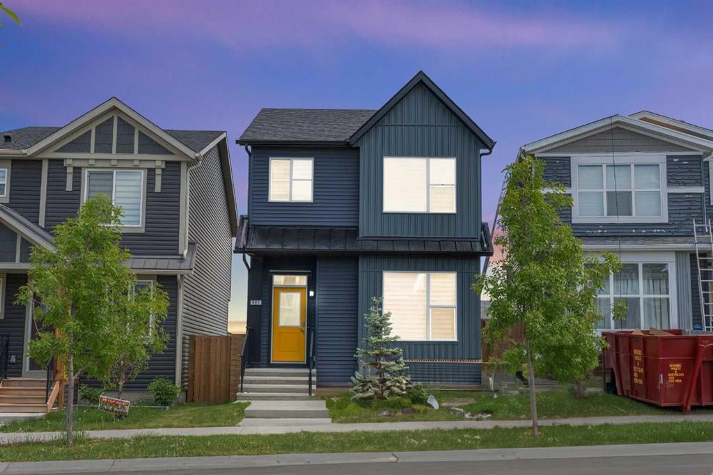 685 Livingston - Thumbnail 1