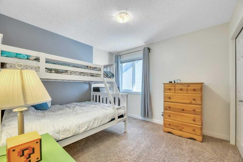 53 Bridlecrest - Thumbnail 8