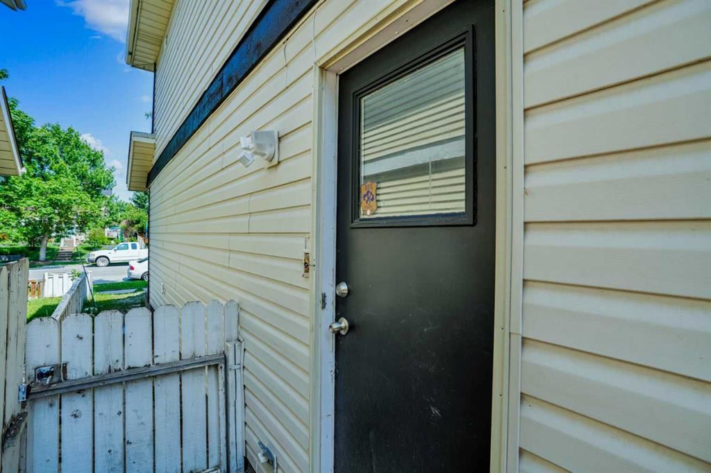 203 Castleridge - Thumbnail 2