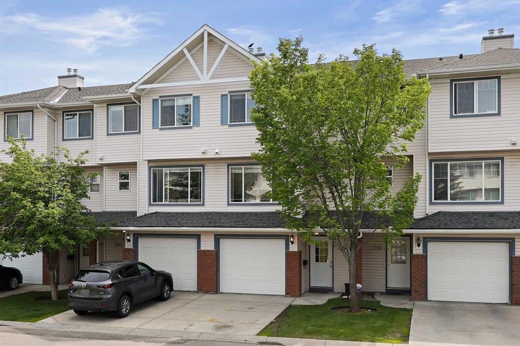 258 Rocky Ridge - Thumbnail 1