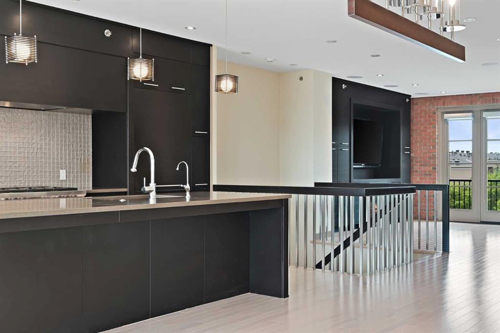 109 Aspen Meadows - Thumbnail 2