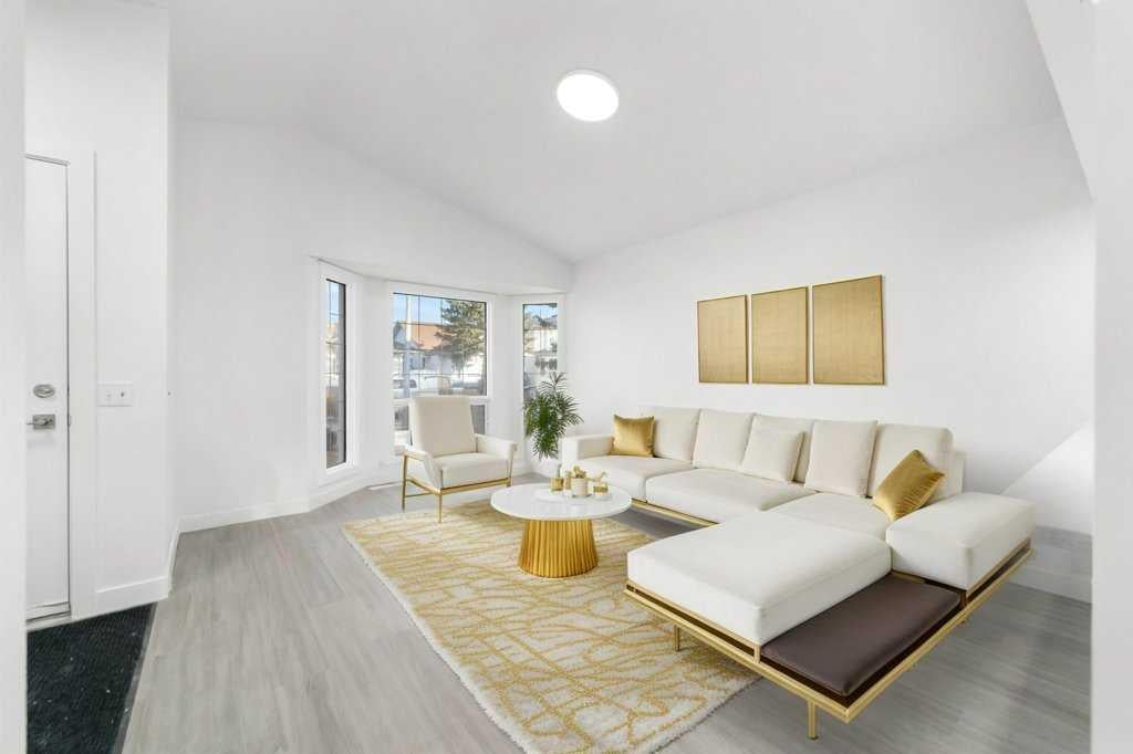 361 Martinwood - Thumbnail 1