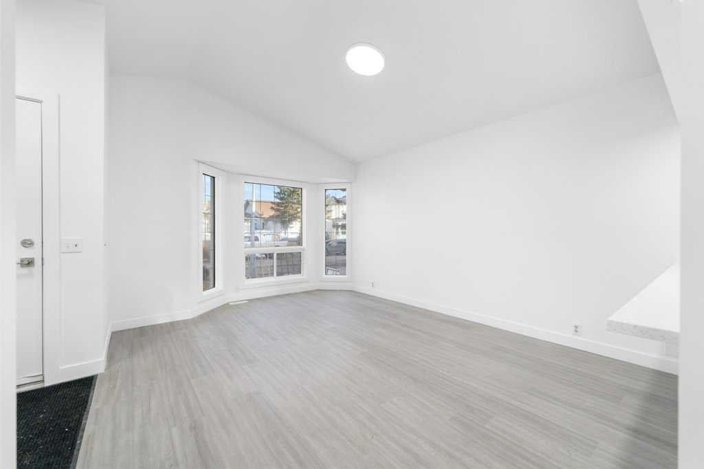 361 Martinwood - Thumbnail 5