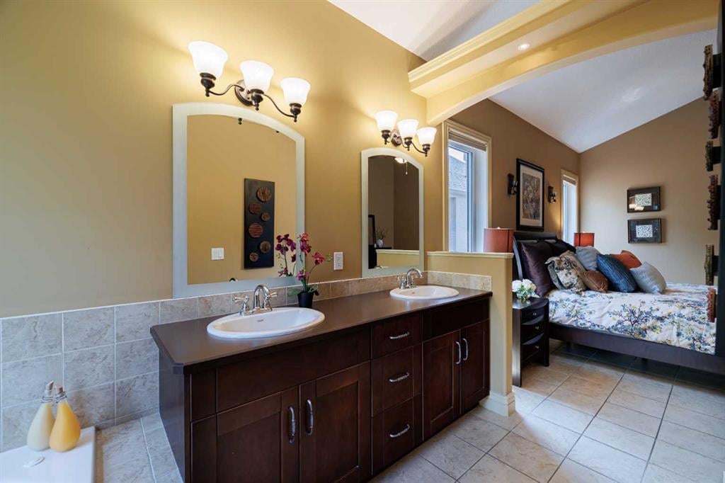 38 Tuscany Glen - Thumbnail 3