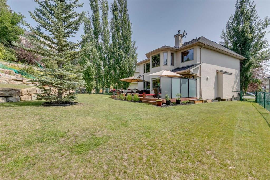 210 Sienna Park - Thumbnail 6