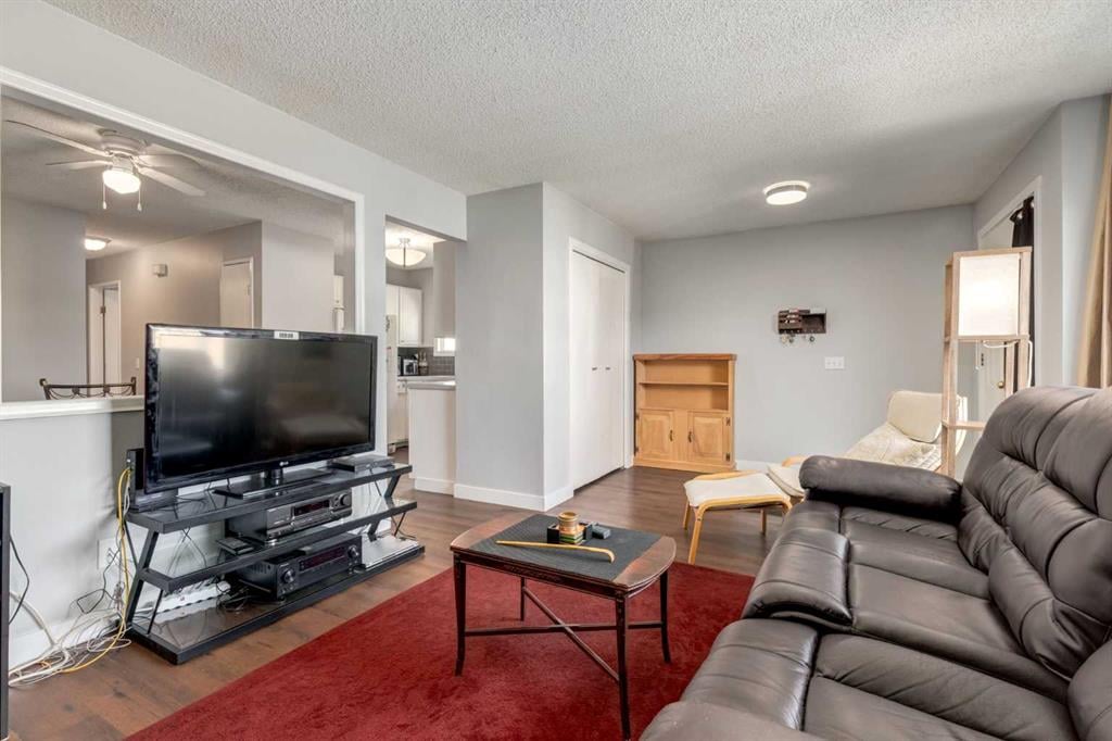 212 Deerview - Thumbnail 4