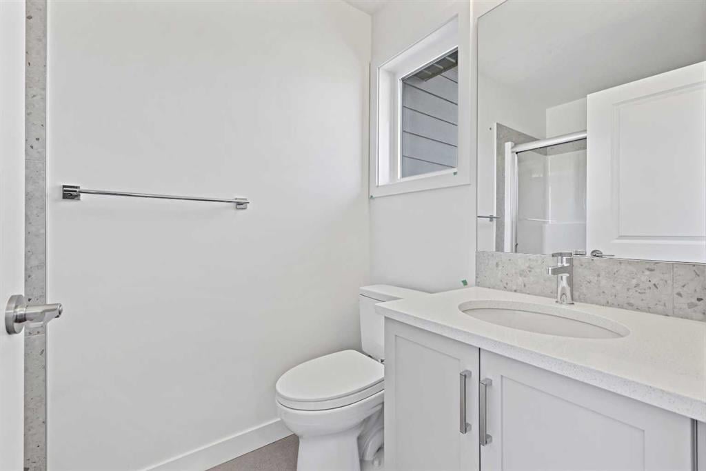 922 Wolf Willow - Thumbnail 5