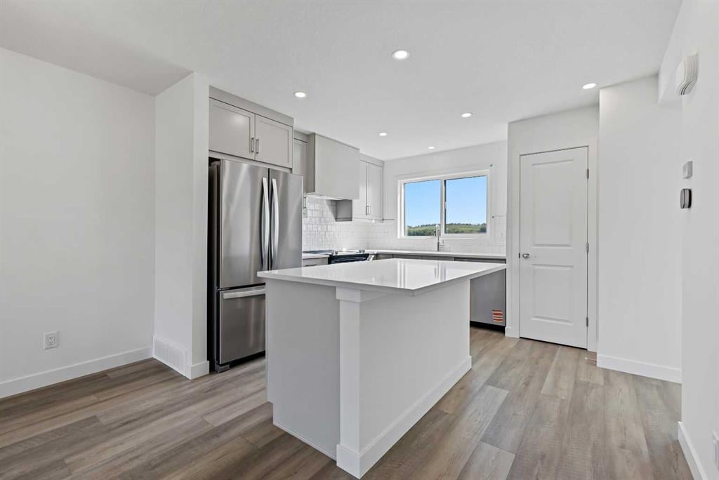 922 Wolf Willow - Thumbnail 6