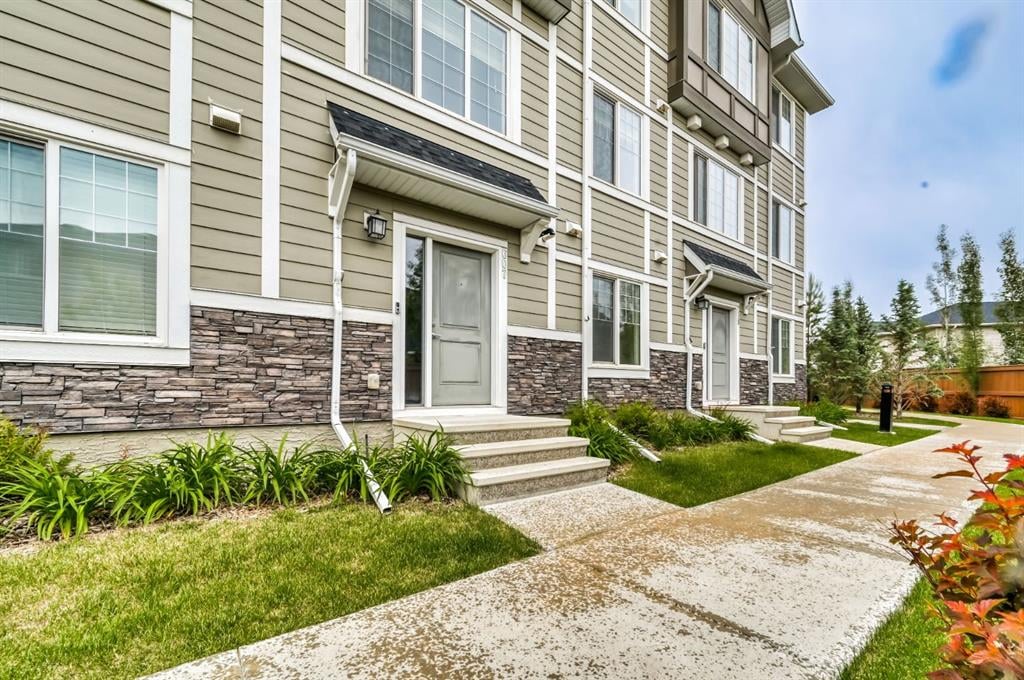 607 Nolanlake - Thumbnail 1