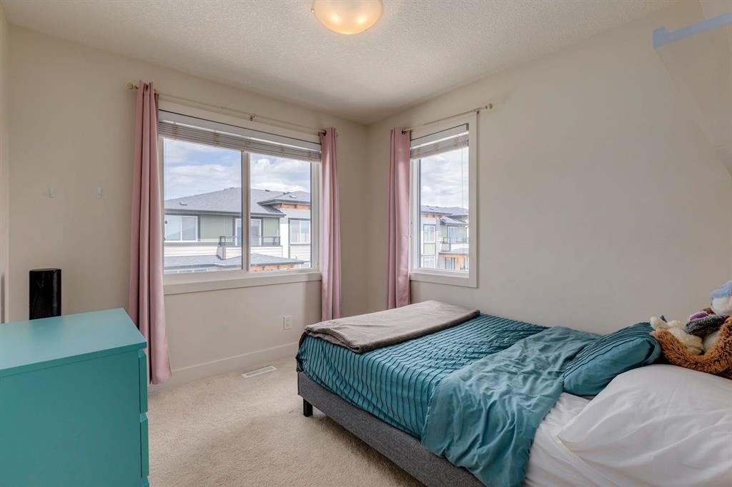 230 Seton - Thumbnail 6