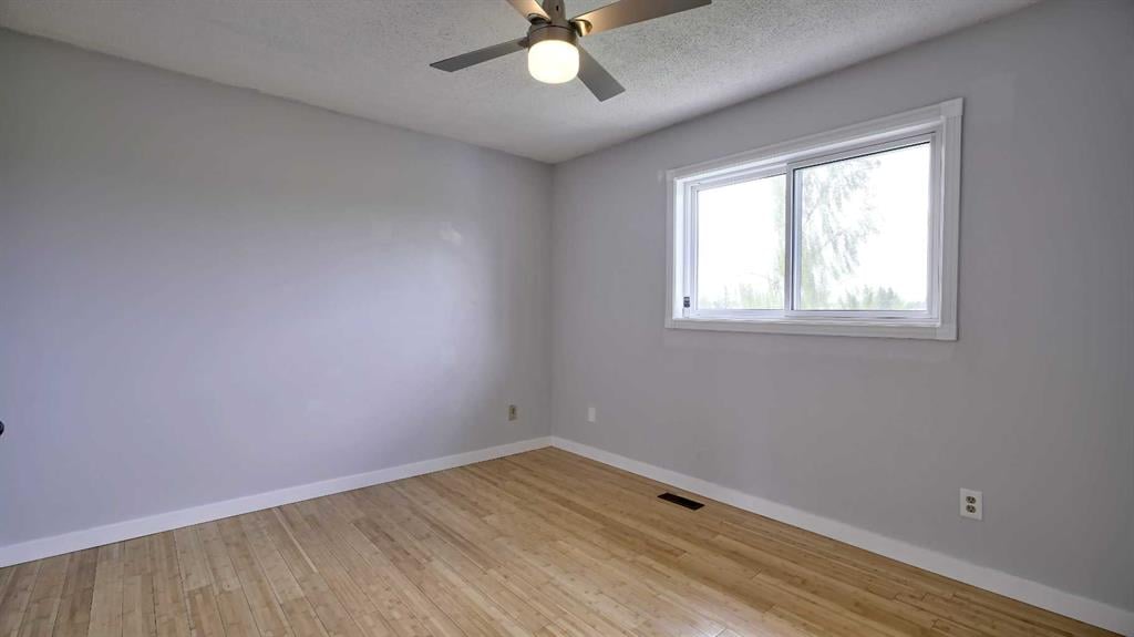 124 Riverbrook - Thumbnail 8