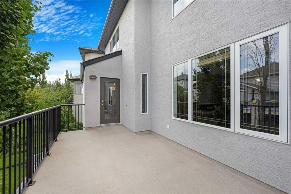 107 Royal Ridge - Thumbnail 5