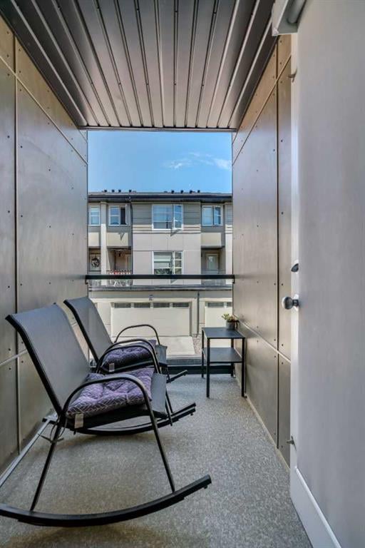 1111 Evansridge - Thumbnail 4