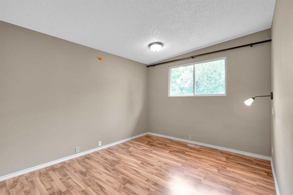 11722 Canfield - Thumbnail 5