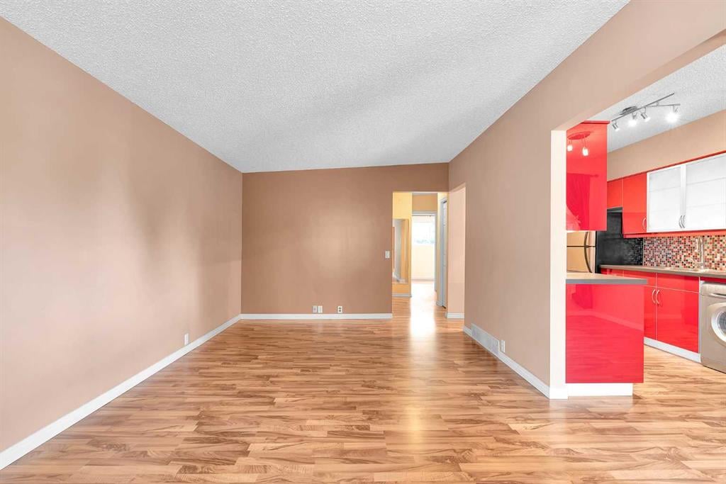 11722 Canfield - Thumbnail 6
