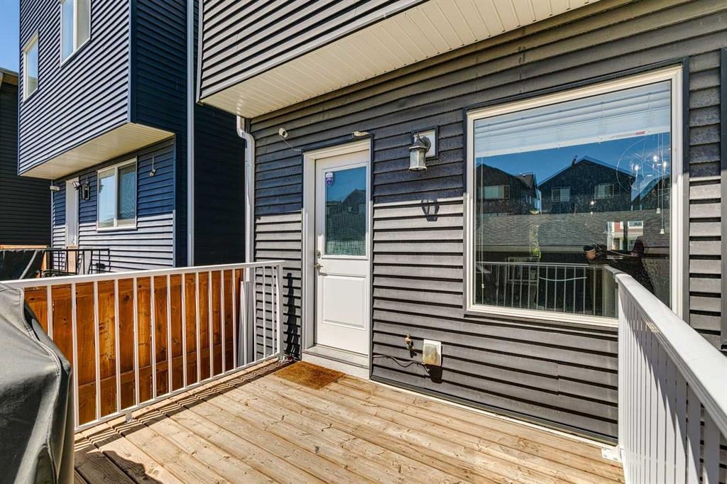 943 Livingston - Thumbnail 3