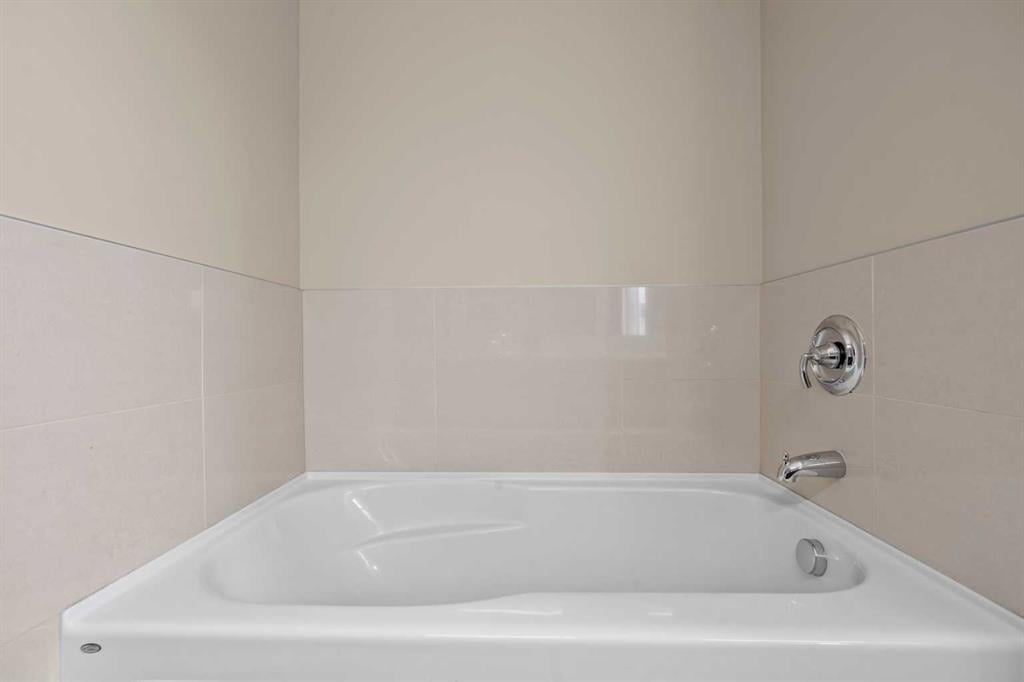 36 Covecreek - Thumbnail 2