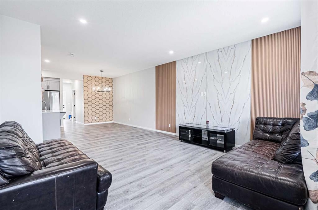 117 Corner Glen - Thumbnail 8