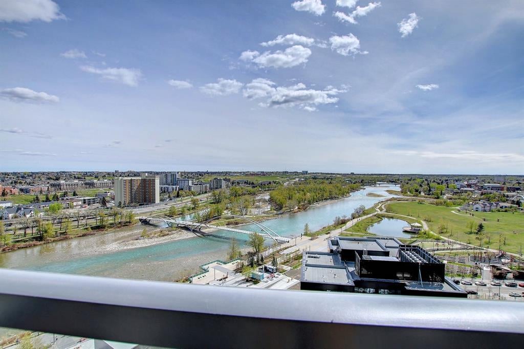 550 Riverfront - Thumbnail 6