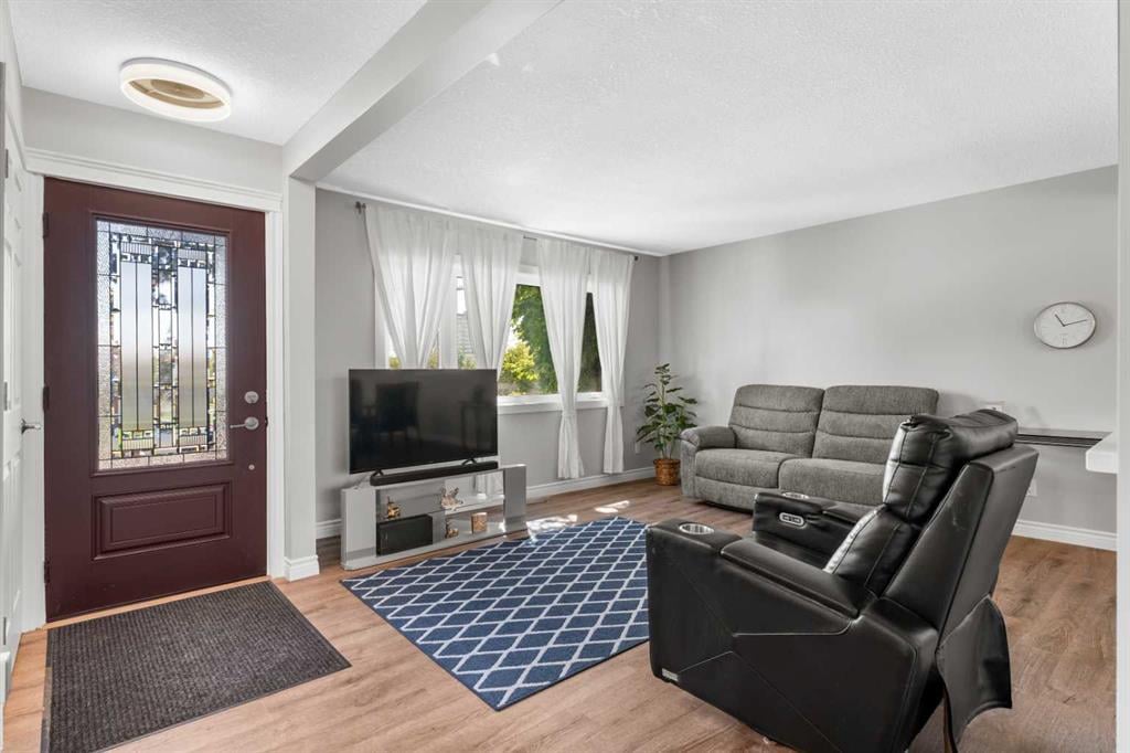 321 Haddon - Thumbnail 5