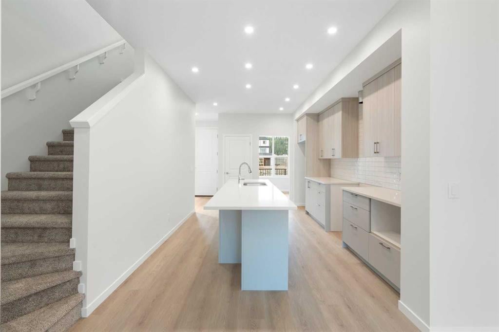 135 Creekview - Thumbnail 8
